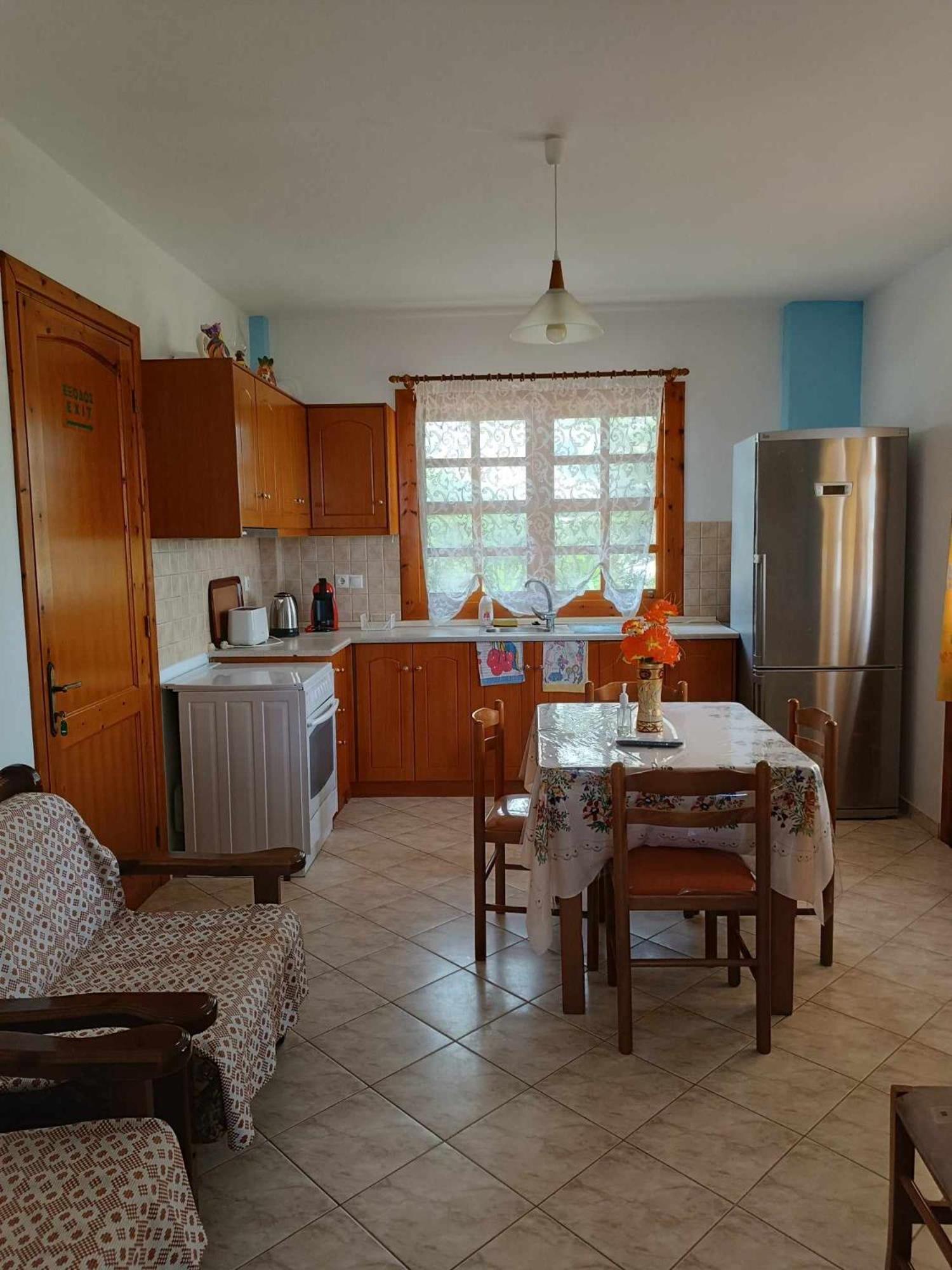 Theodosis Finiki Apartment